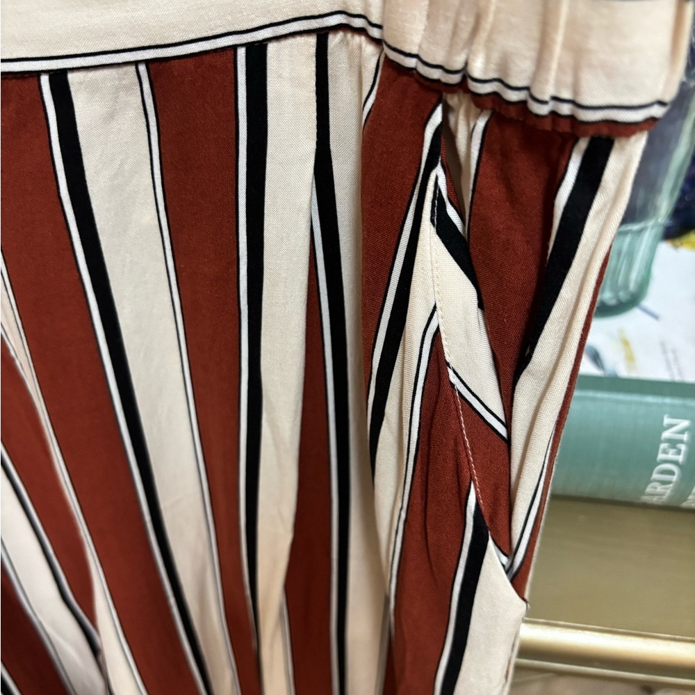 H&M Brown and White Striped Wide Leg Cropped Pants Size 10 Relaxed Fit Hi-Rise - Picture 4 of 8